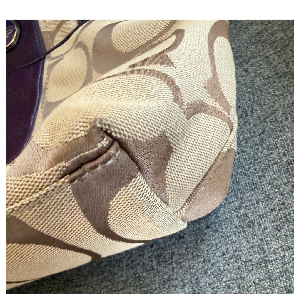 Coach Signature Khaki jaquard  Purple Canvas Tote Bag & Wallet Set F25771  READ - Picture 13 of 16